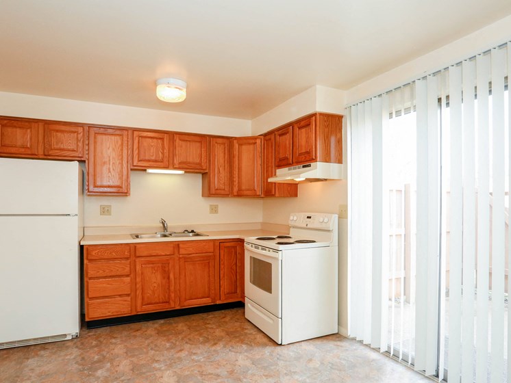 bright kitchen at Pine Run Townhomes